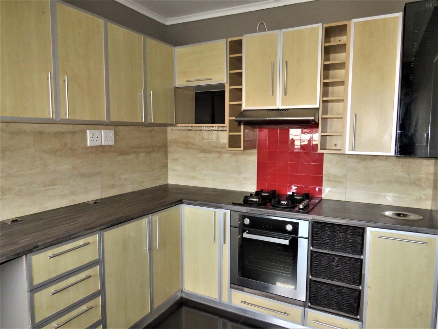 To Let 2 Bedroom Property for Rent in Strand North Western Cape